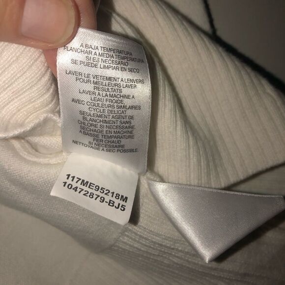 Anne Klein cardigan  - Picture 3 of 5